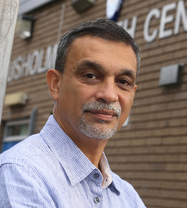 Photo of Prof. Aneez Esmail